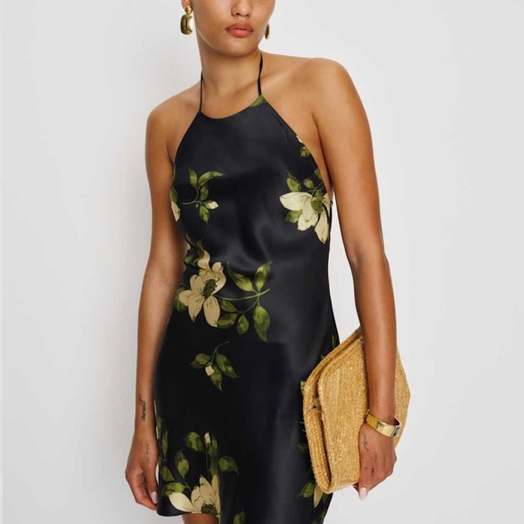 REFORMATION - Robe Midi Juliette verte - C02790 | PRET A LOUER